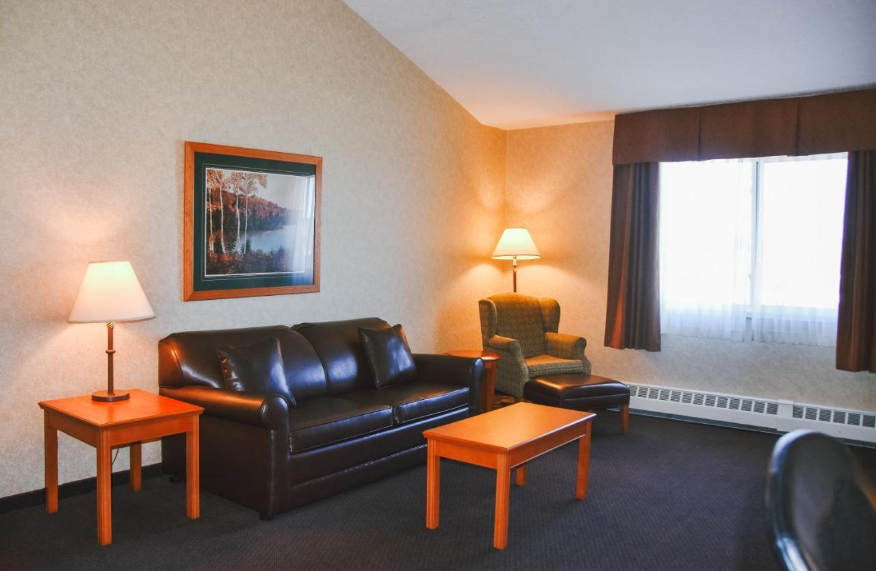 Stony Plain Inn & Suites 외부 사진