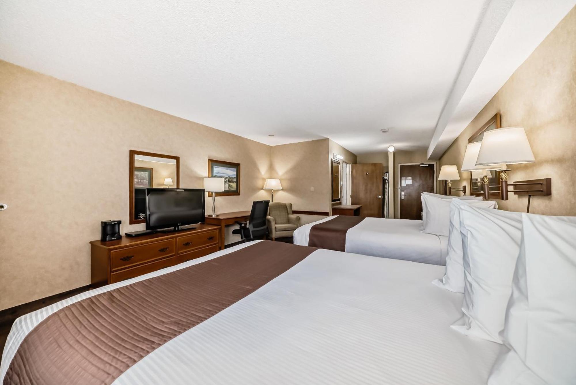 Stony Plain Inn & Suites 외부 사진