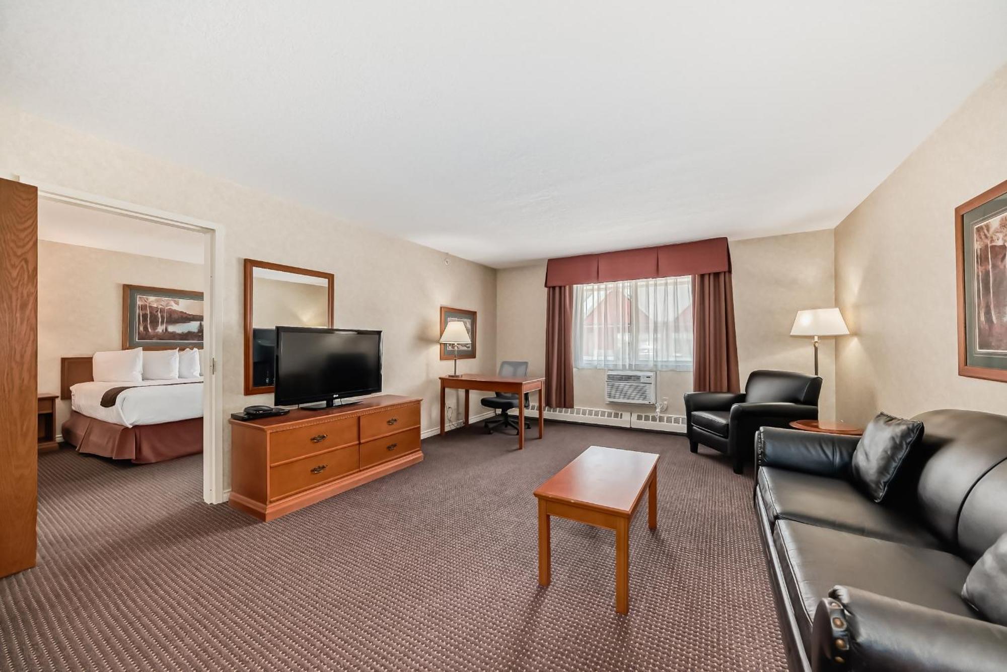 Stony Plain Inn & Suites 외부 사진