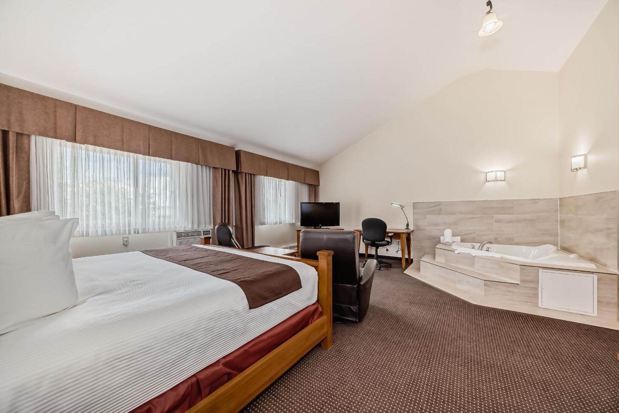 Stony Plain Inn & Suites 외부 사진